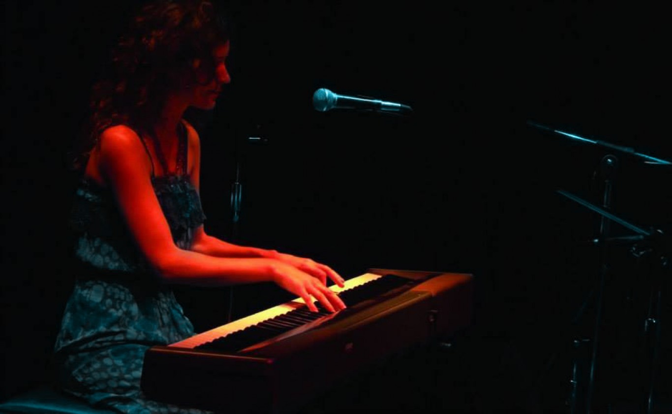 Laura Cestona ''El piano y el Delta son difíciles de juntar''