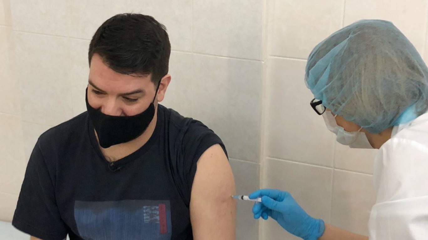 "Hay mucha gente que confía en la vacuna rusa", Nicolás Trinchero