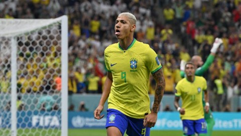 Brasil se impuso sobre Serbia en un duro debut en el Mundial