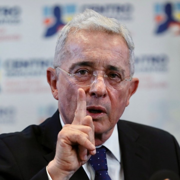 Alvaro Uribe: &quot;Ninguna asociación sirve, cuando las políticas domésticas espantan la inversión&quot;