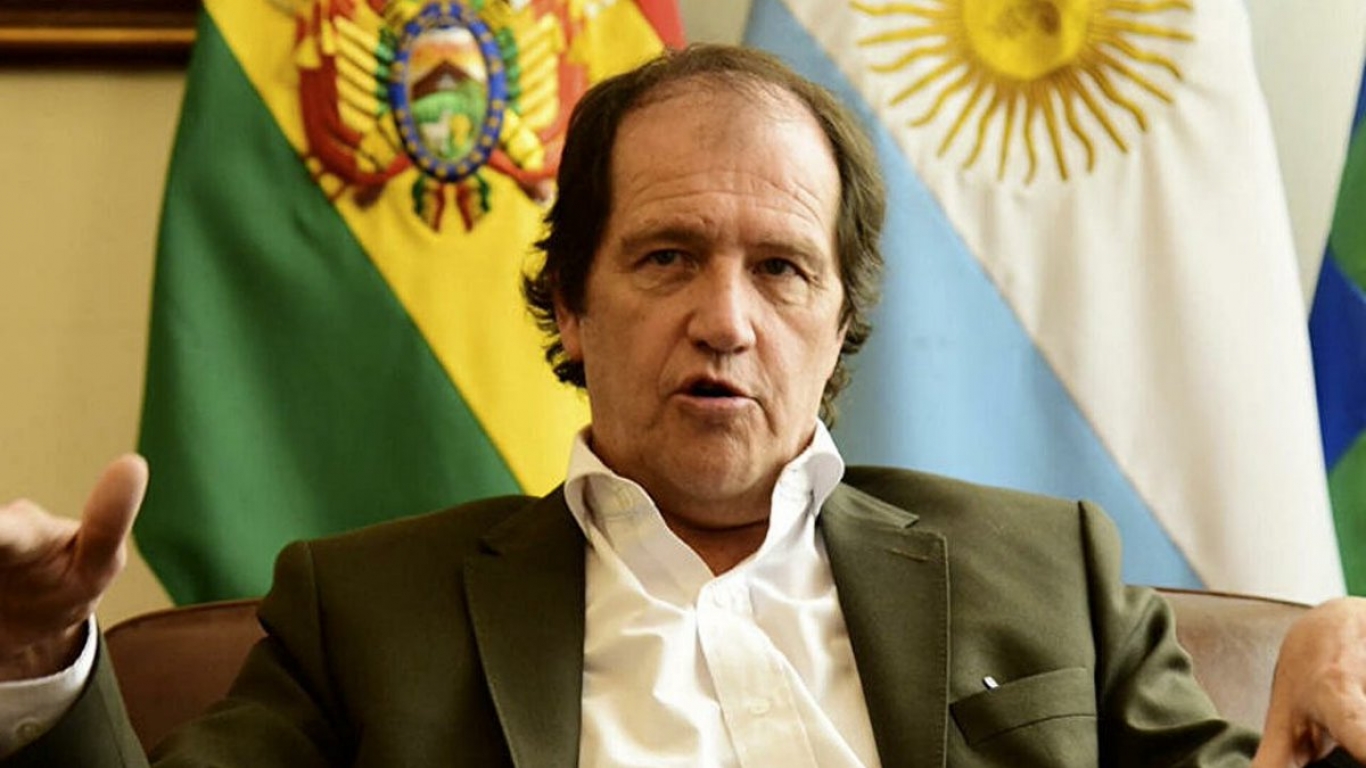 "Comprobar que el gobierno de Macri había enviado municiones a Bolivia para que la dictadura reprimiera a la democracia, da mucha bronca", Ariel Basteiro