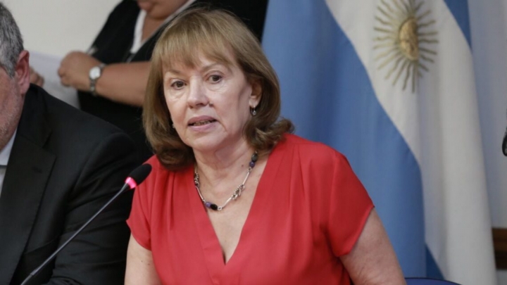 “Macri llegó a la Casa Rosada procesado por espionaje y define toda una estrategia de poder anticonstitucional“, Blanca Osuna