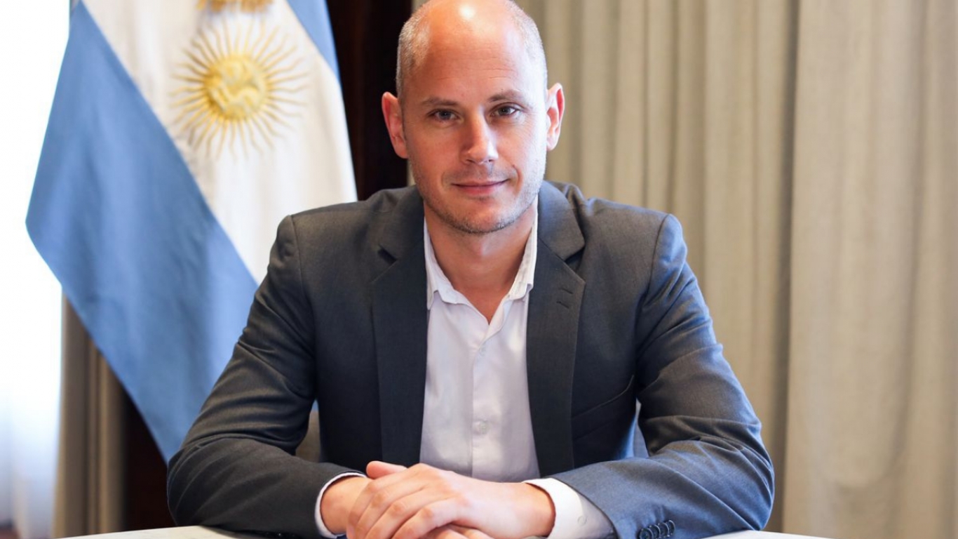 " El 2022 la Argentina tiene que seguir apostando por la agenda productiva , por la generación de empleo..", Guillermo Merediz