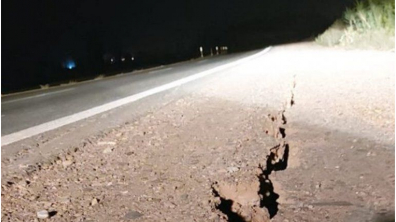 "Desde anoche ya hubieron 40 réplicas, es lo natural al ser un sismo tan grande", Patricia Alvarado
