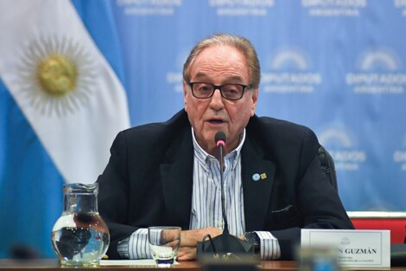 Carlos Heller: "Tenemos que evitar que vuelva a gobernar la derecha en Argentina"