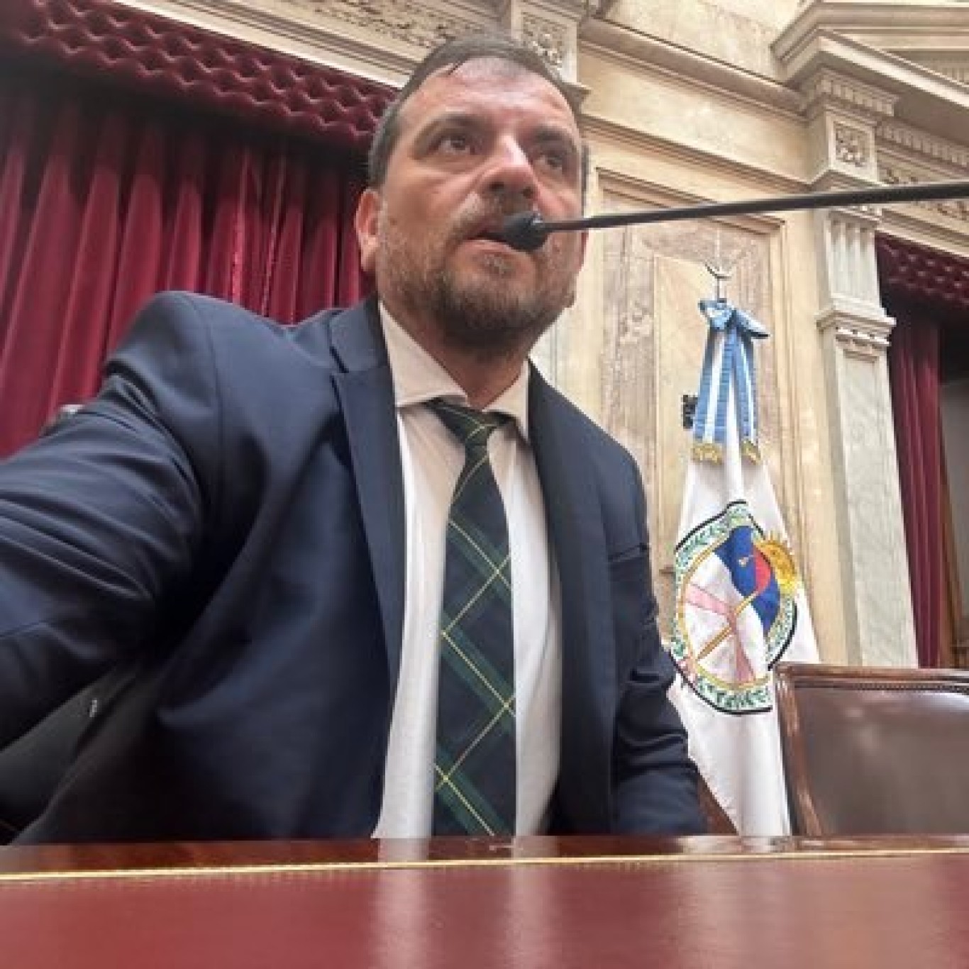 Guillermo Fernández Pego: "Debería haber una Ley que regule cuánto debe ganar cada Diputado"