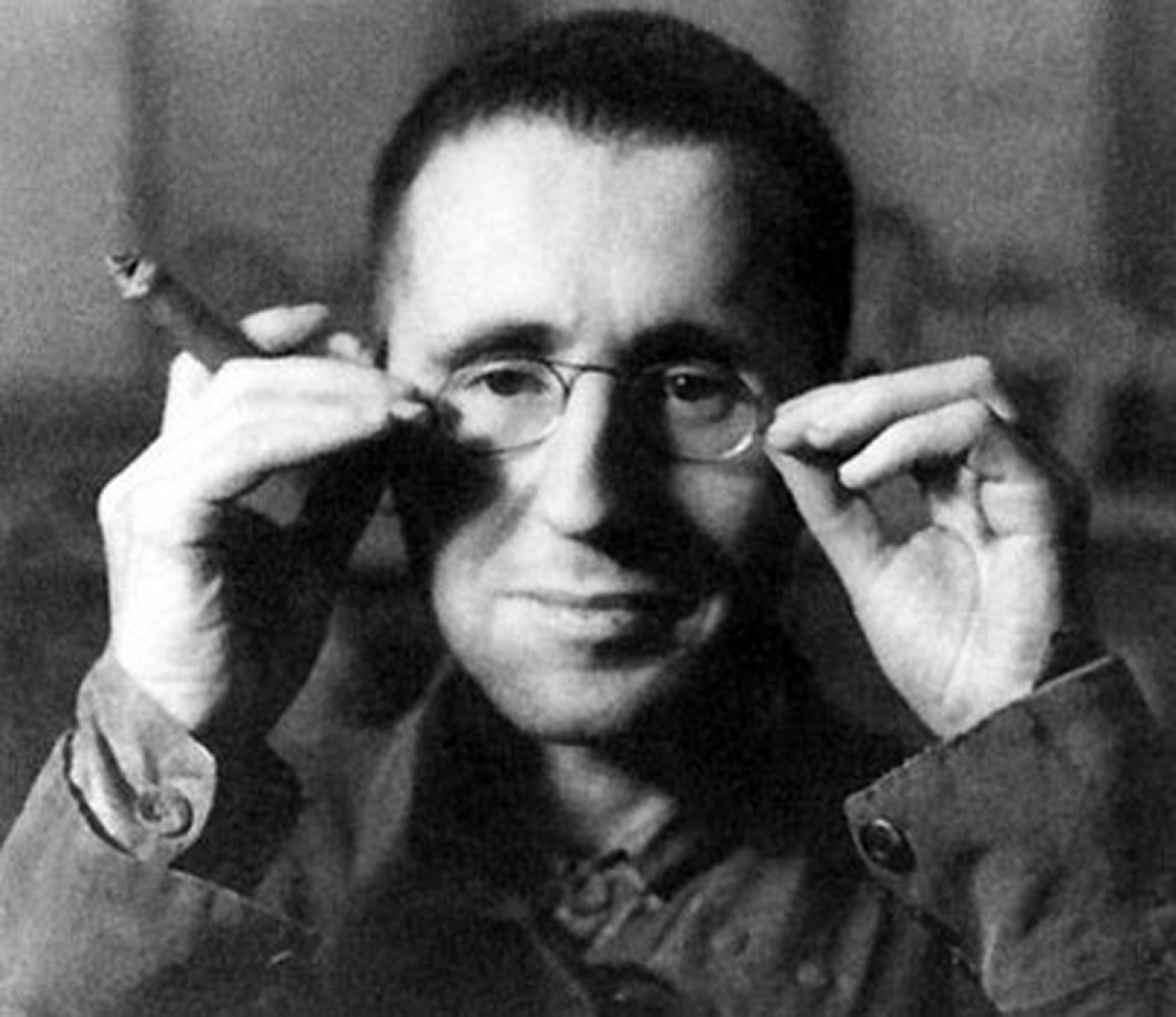 Bertolt Brecht siempre está