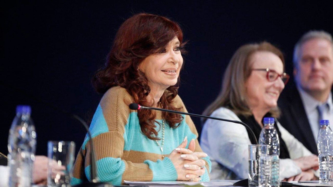Cristina Kirchner: “La renuncia de Guzmán fue un acto de irresponsabilidad política”